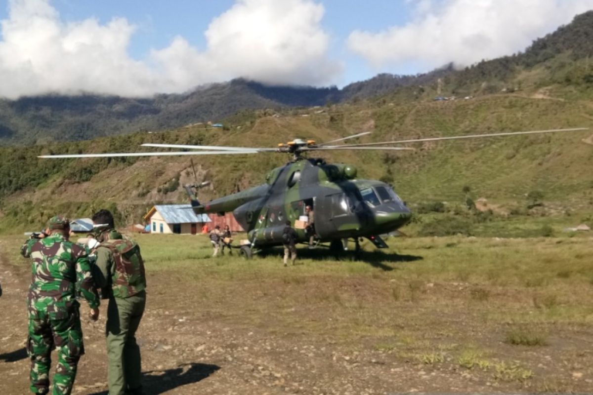 Dansatgas 725/WRG membenarkan lima personelnya menumpang helikopter yang hilang