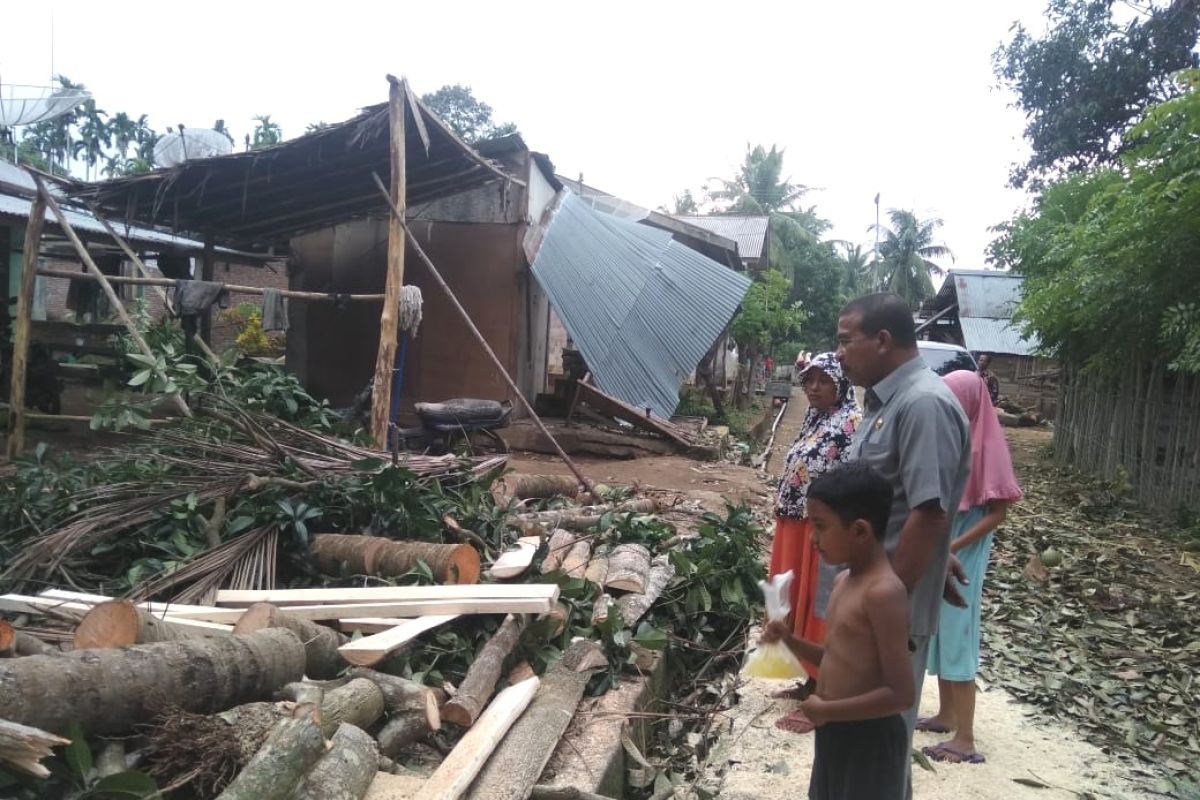 Warga Aceh diingatkan BMKG mewaspadai hujan batu es