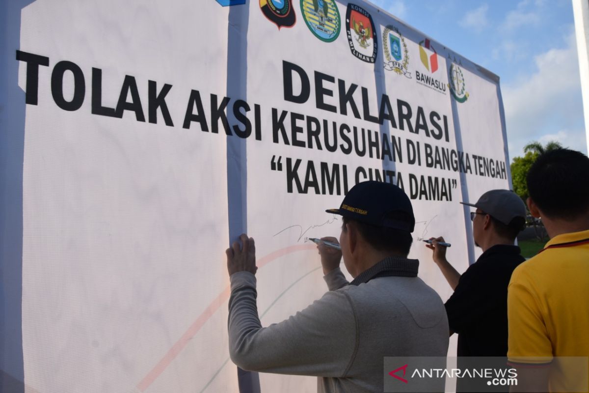 Polres-Pemkab Bangka Tengah serukan cinta damai dan menolak aksi kerusuhan