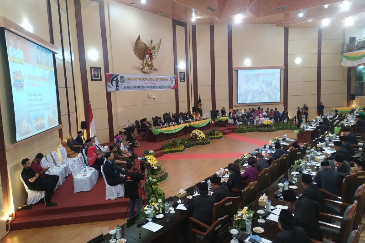 Rapat paripurna istimewa peringatan hari jadi ke-429 Medan