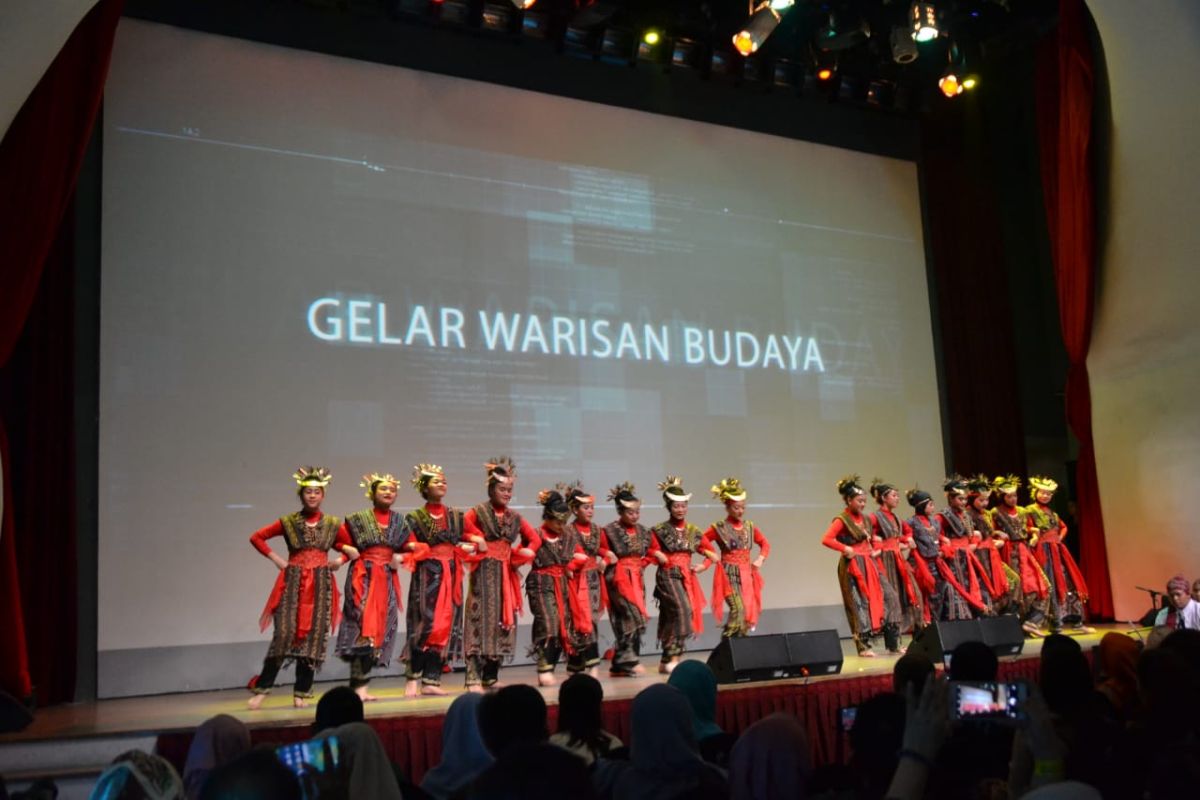 Kiny Cultura-GCN suguhkan tarian Indonesia ke empat negara
