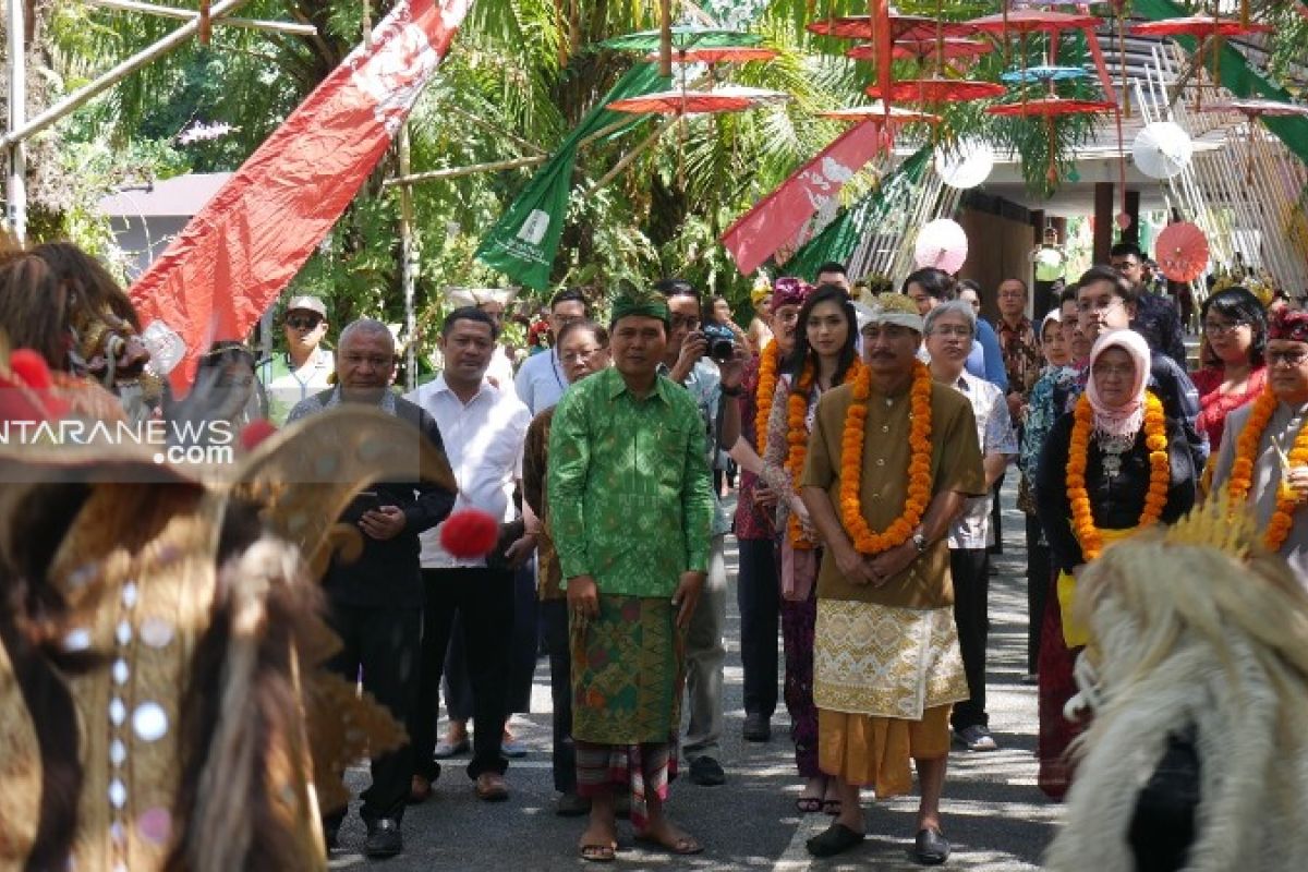 Dikunjungi Menpar, Taman Nusa Siap Kolaborasi dengan Wonderful Indonesia