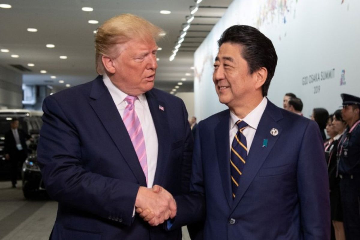 Trump minta PM Abe borong produk pertanian