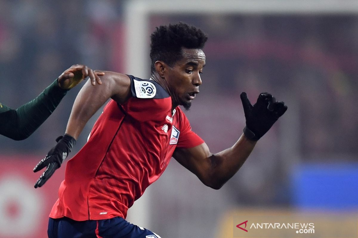 Lyon bajak dua pemain Lille, Thiago Mendes dan Youssouf Kone