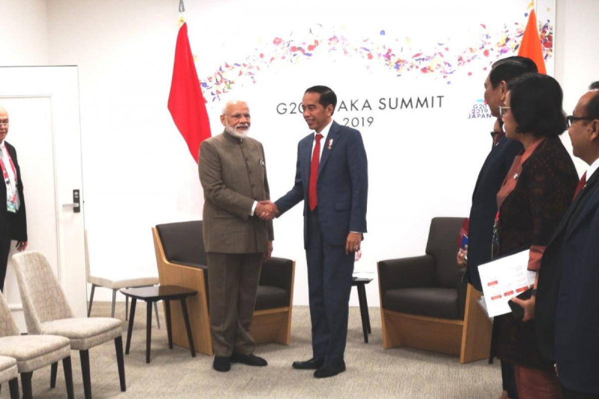 Indonesia, India discuss economic, maritime issues