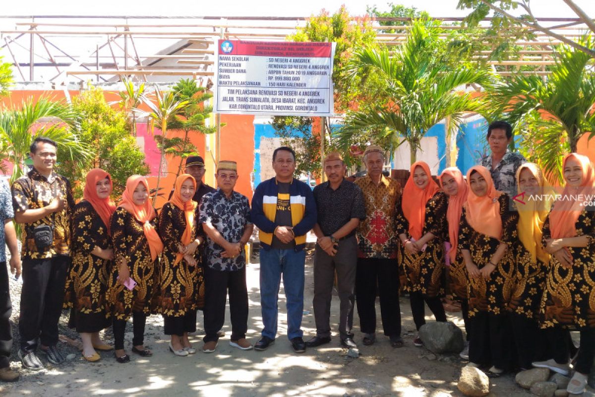 Sekda Gorontalo Utara pastikan pelaksanaan pembangunan sekolah bersumber dari DAK