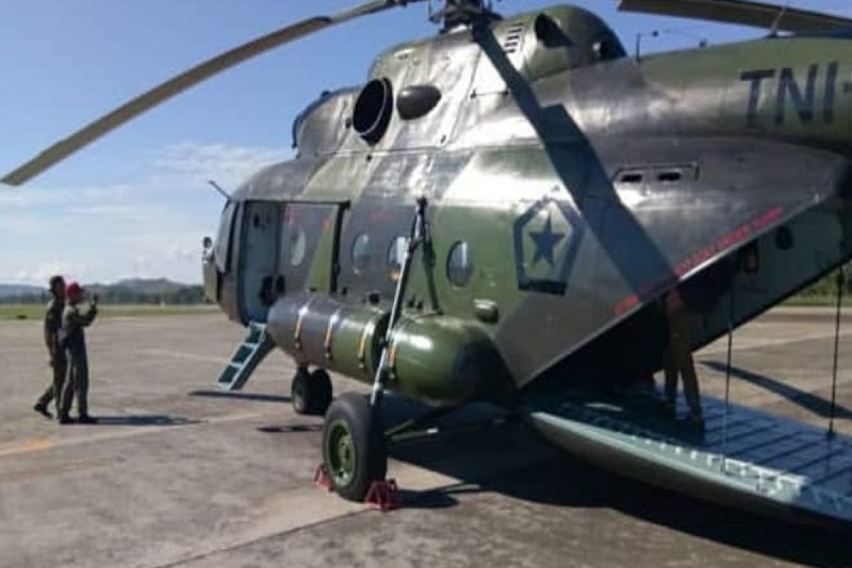 TNI AU kerahkan helikopter dan CN 295 bantu pencarian helikopter MI 17