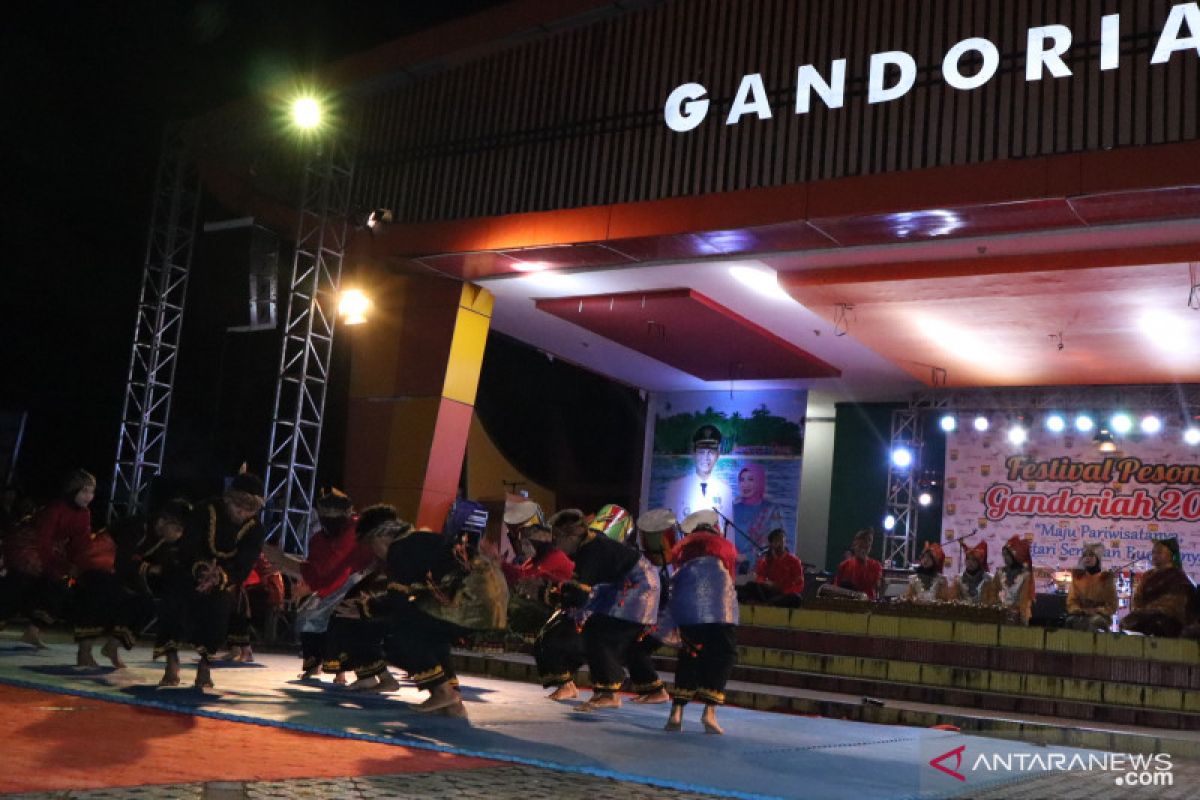 Sembilan sanggar randai Sumbar meriahkan Festival Pesona Gandoriah Pariaman