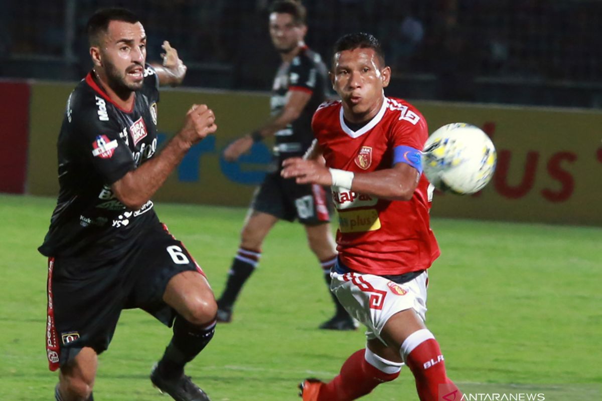 Bali United kalahkan Badak Lampung 3-0