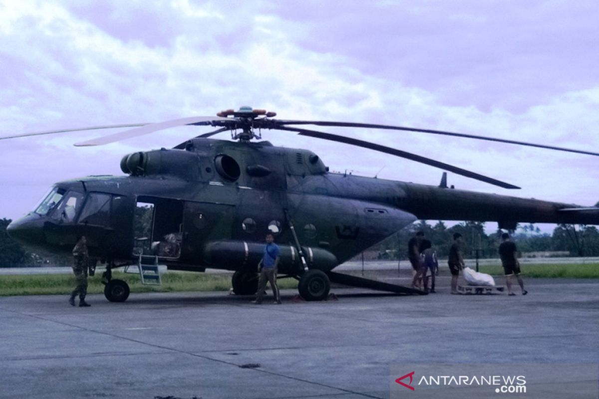 Heli TNI hilang kontak, warga dengar gemuruh di Gunung Mol dan Aprof