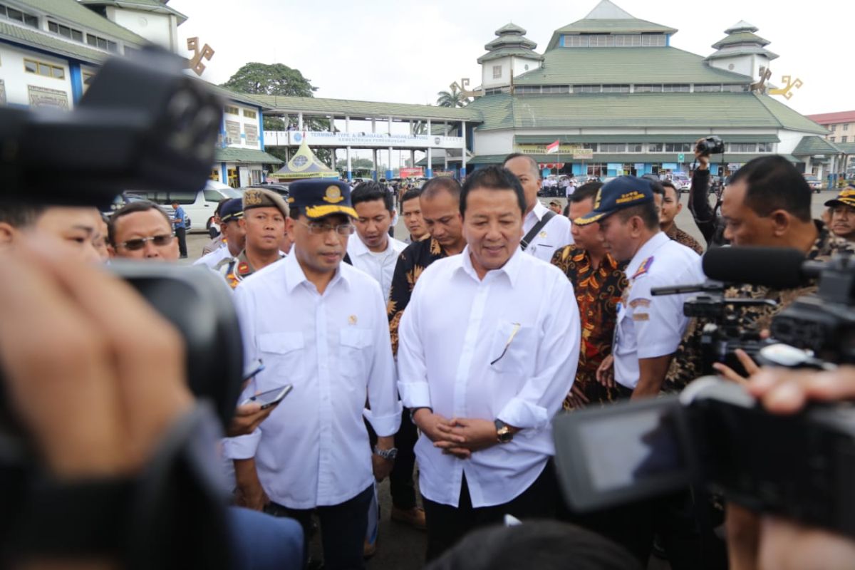 Terminal Rajabasa Lampung akan dikembangkan sekelas bandara