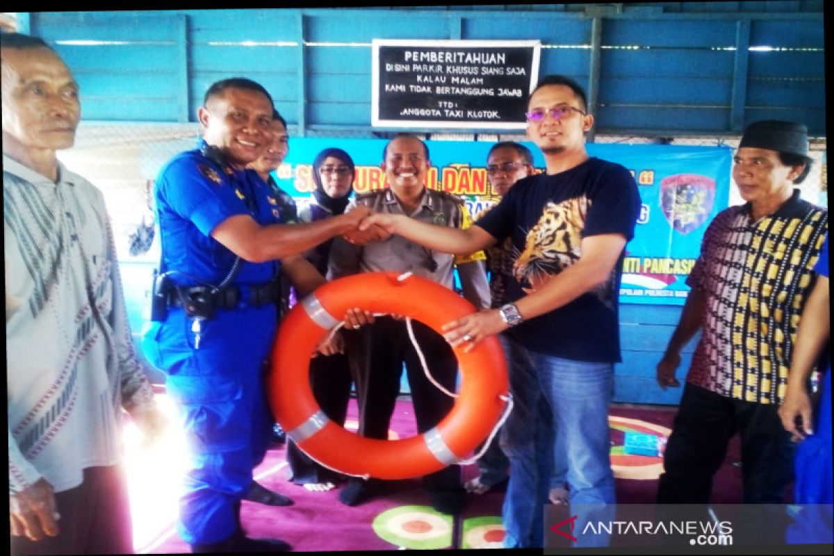 Satpolairud cegah paham radikal  masyarakat pesisir