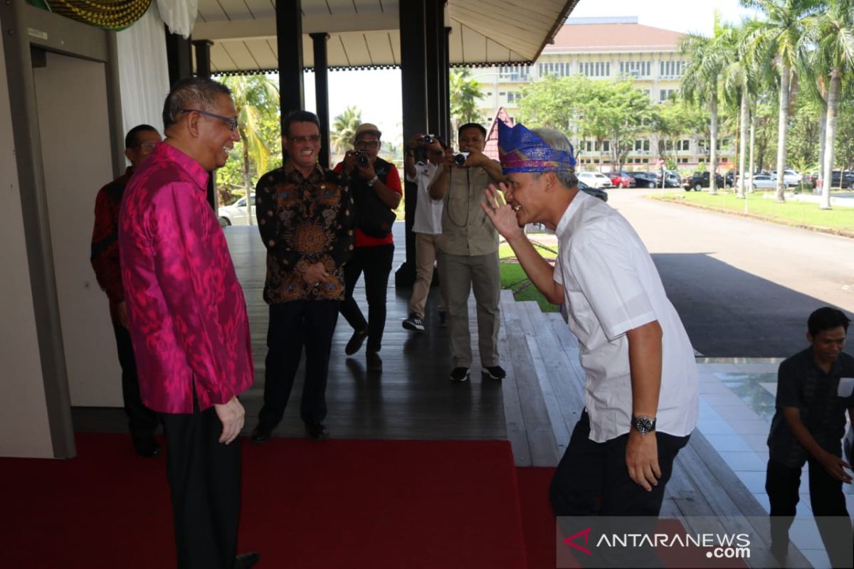 Sutarmidji promosikan kuliner Kalbar pada kegiatan kagama