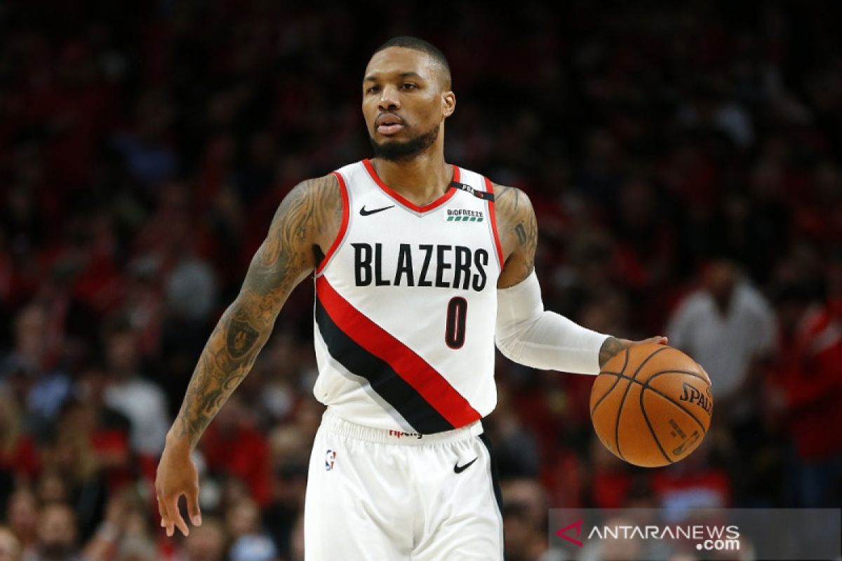 Blazers tambah kontrak Lillard Rp2,7 triliun, juga ikat Rodney Hood