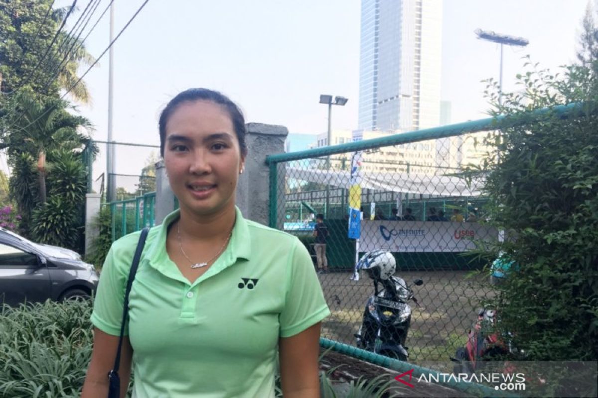 Dara cantik lapangan tenis curahkan asa untuk RI 1