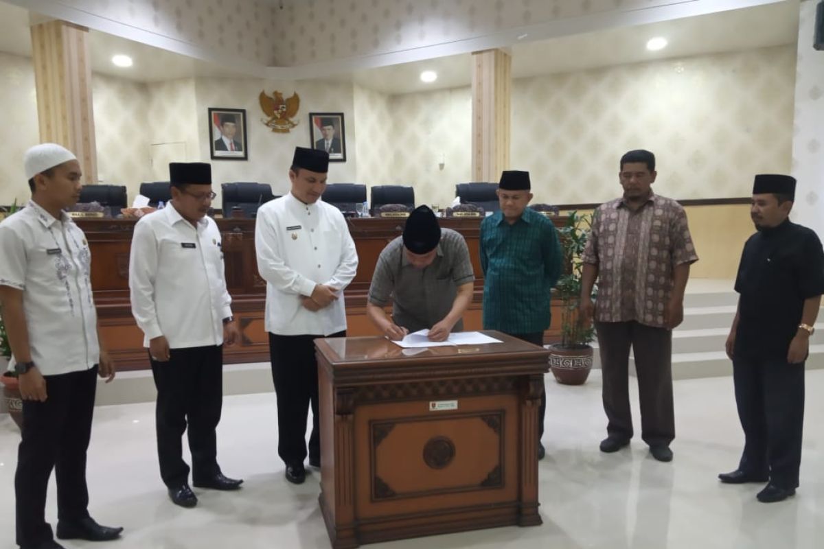 DPRD Agam-Pemda sahkan dua Perda dalam satu hari