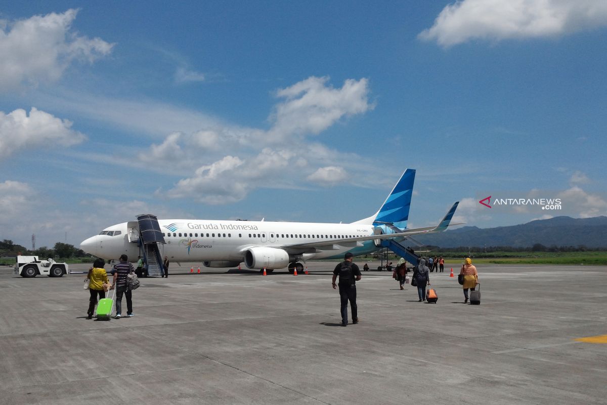 Penurunan harga tiket pesawat dorong deflasi di Kota Malang