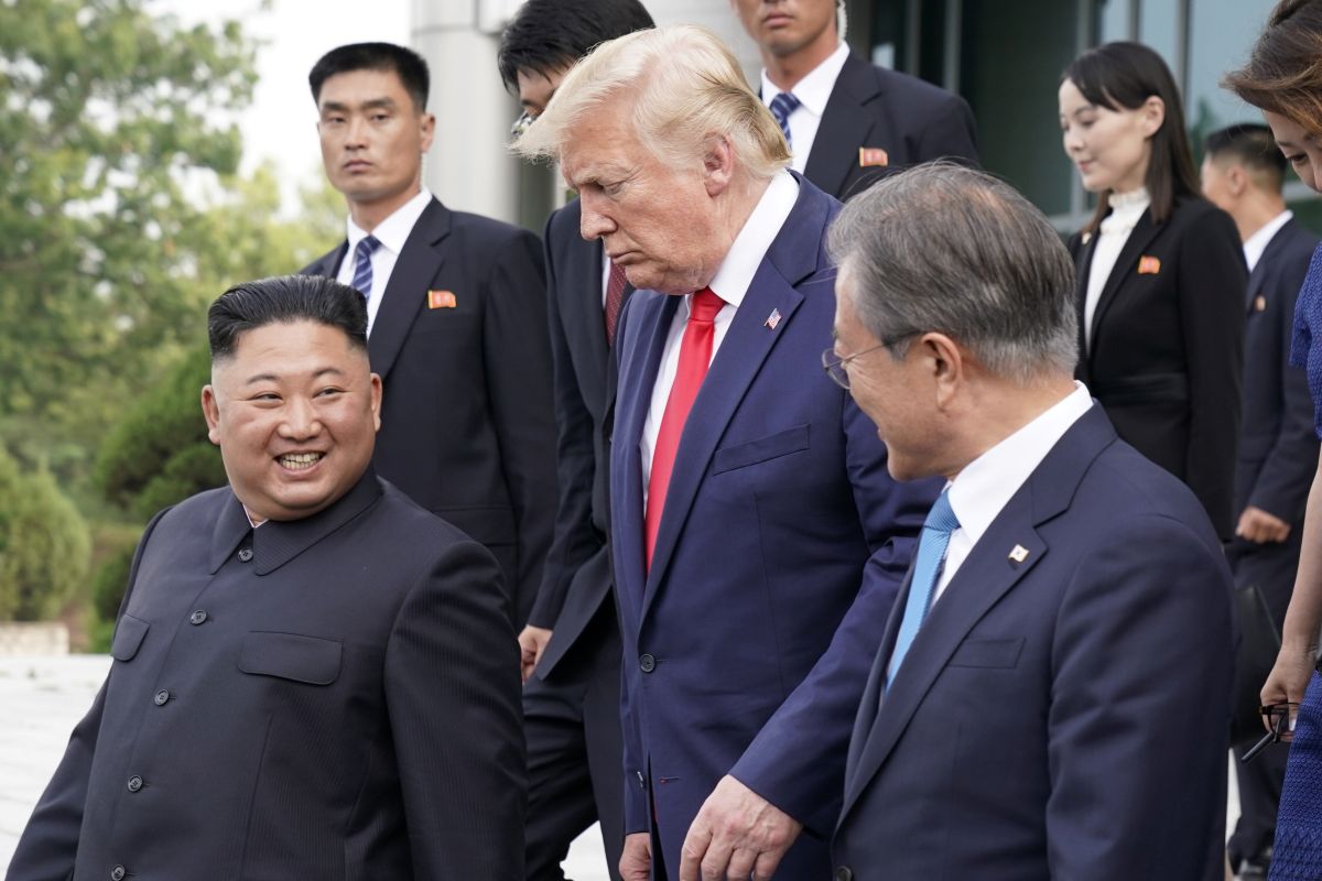 Pemimpin Korea Utara mengundang Trump ke Pyongyang dalam surat terbaru