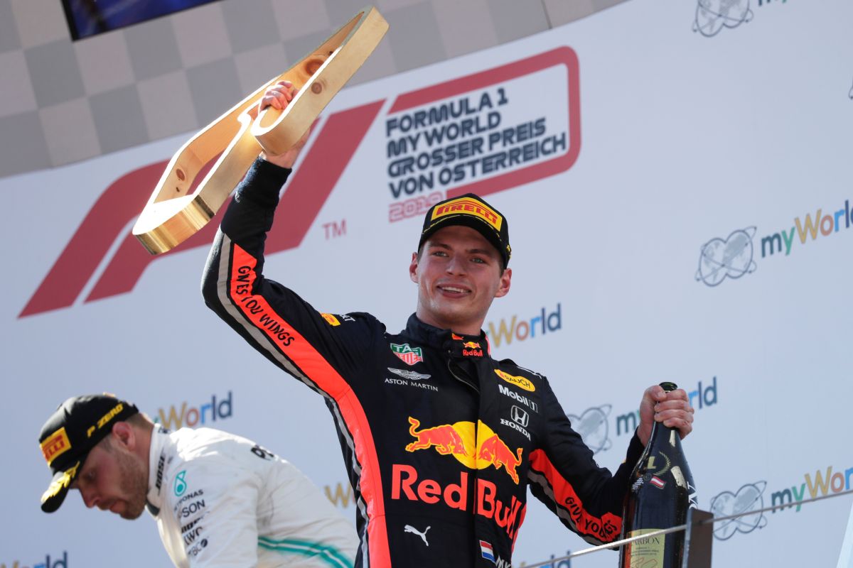 Verstappen juarai GP Austria