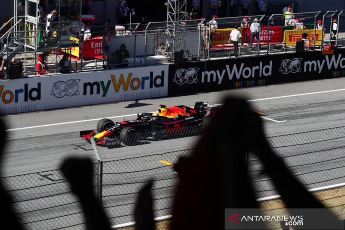 Verstappen juarai GP Austria usai duel ketat dengan Leclerc