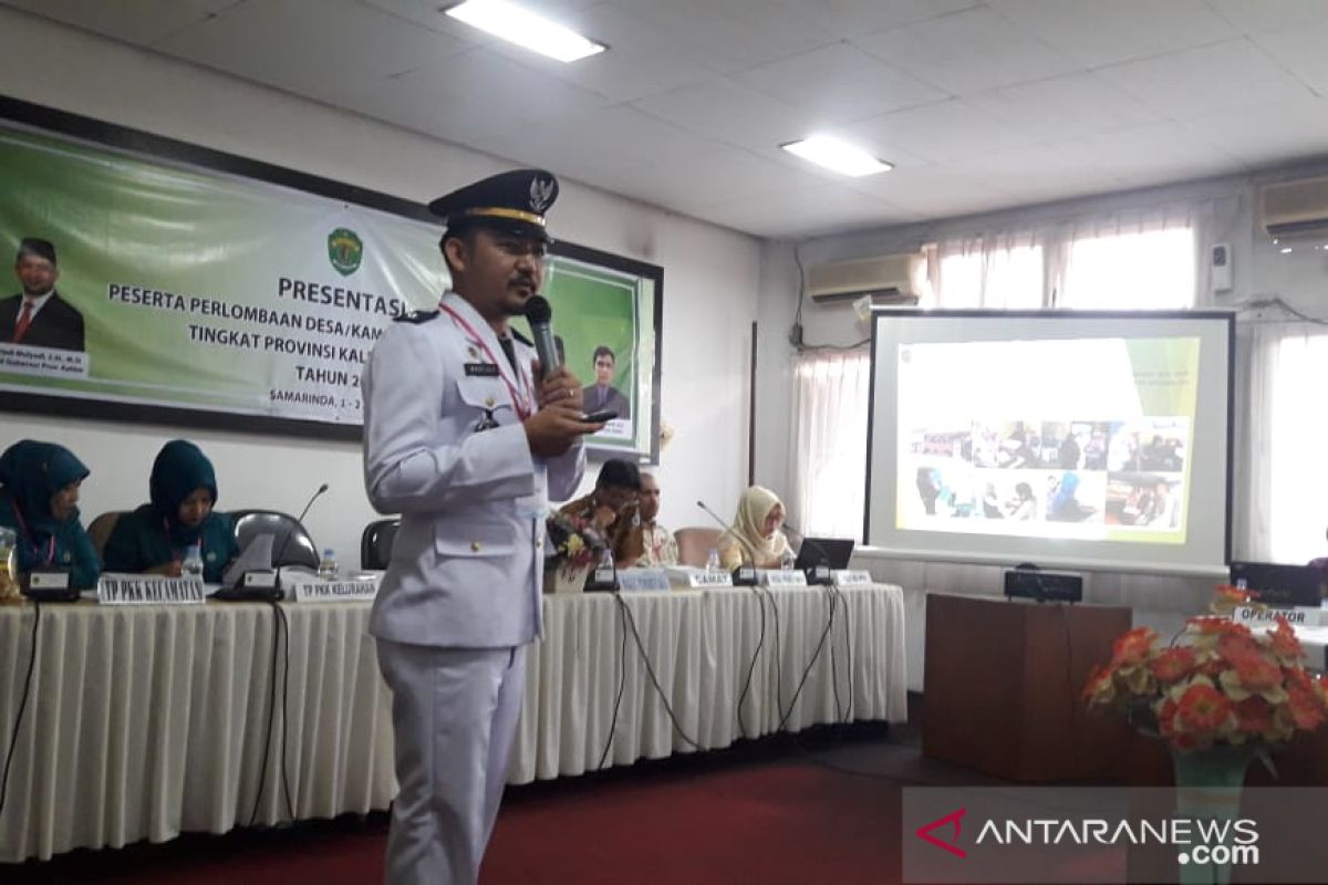 Tim Penilai Cecar Pertanyaan Lurah Berprestasi