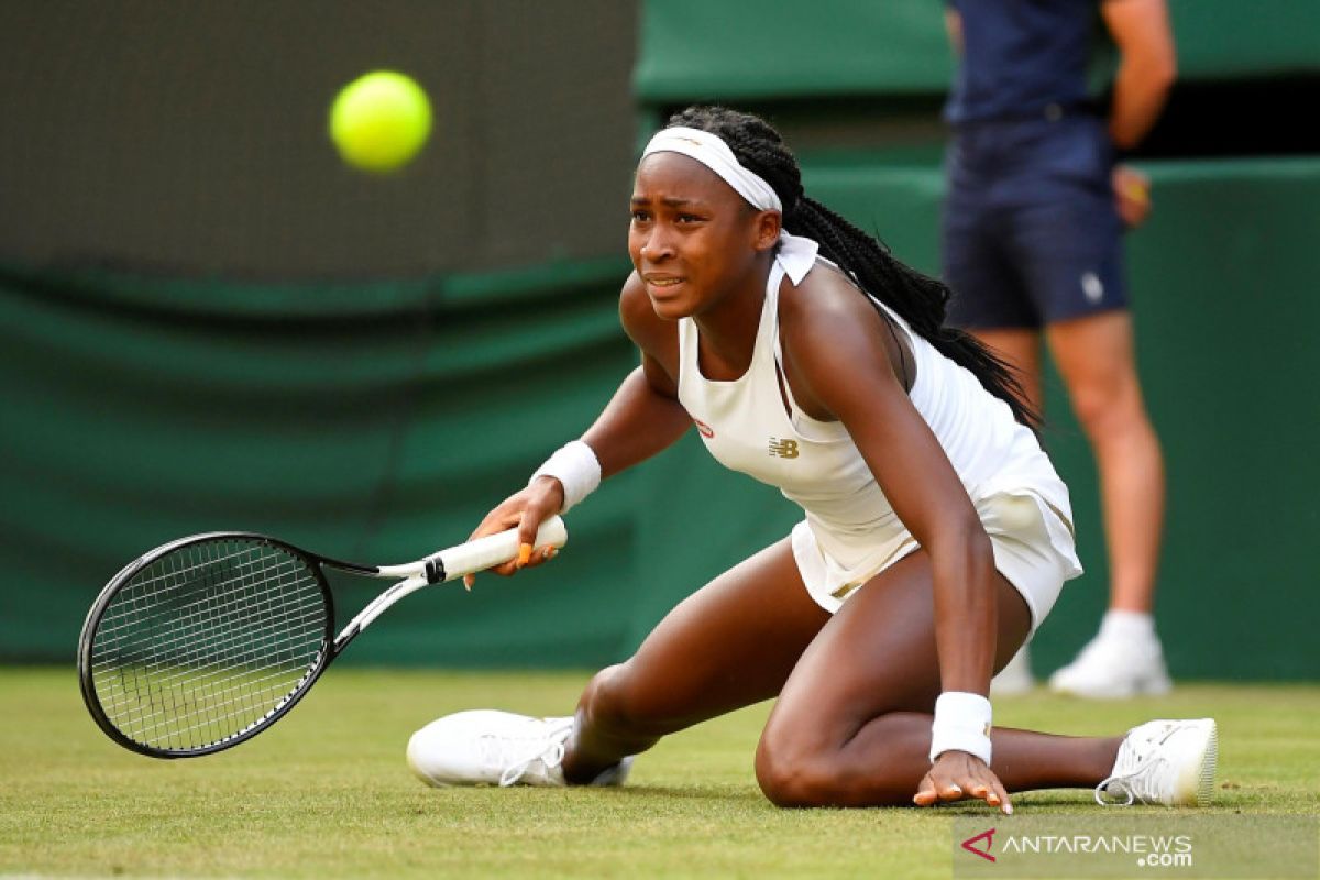 Bintang Wimbledon Coco masih mulus