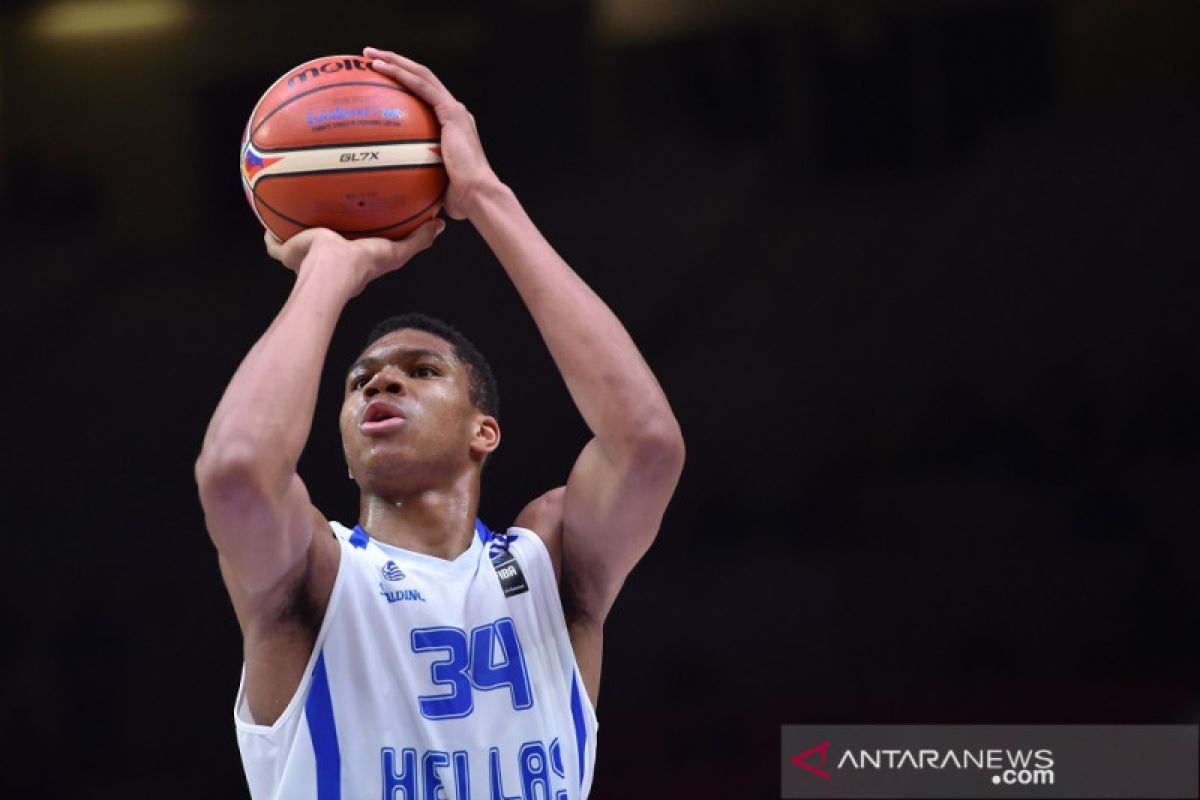 Timnas basket Yunani panggil Antetokounmpo bersaudara