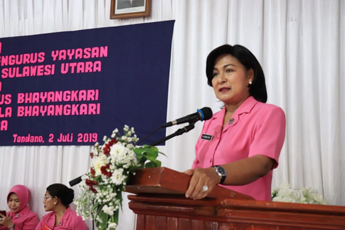 Ketua Bhayangkari Sulawesi Utara ingatkan pentingnya silaturahim