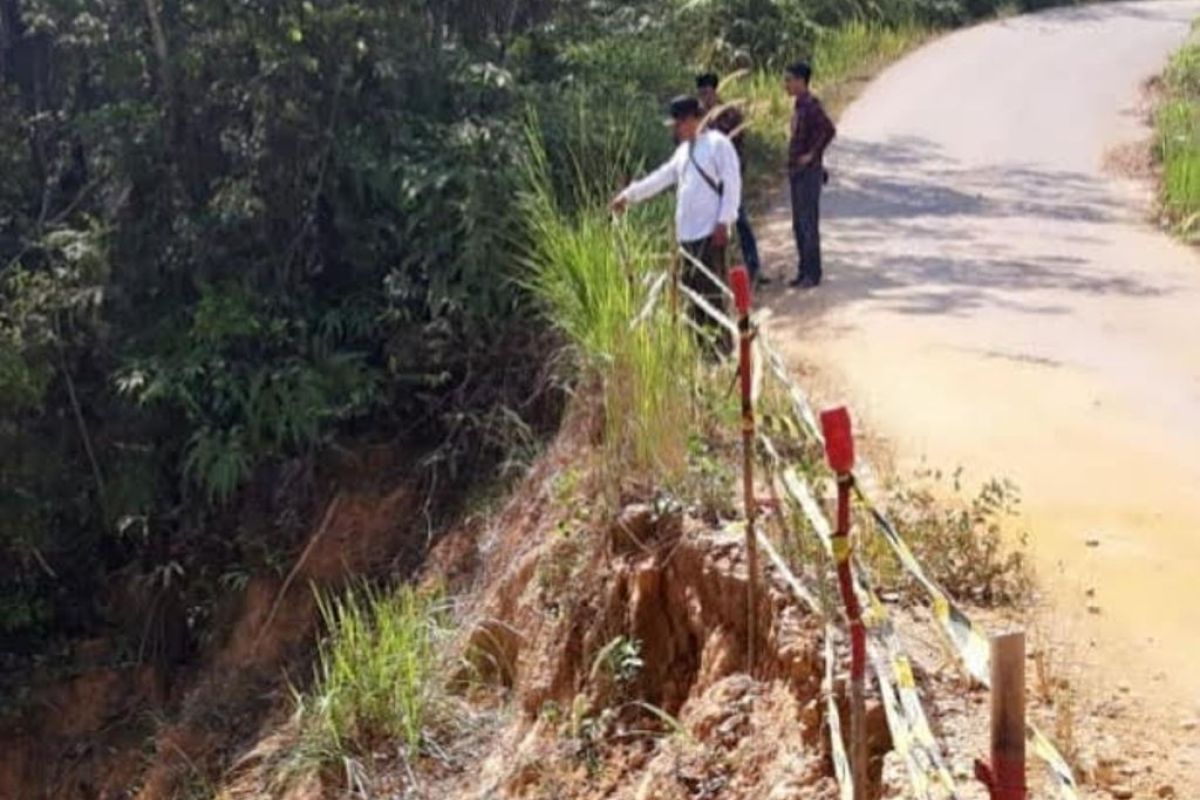 Perbaikan jalan Danau Embat-Bulian Jaya gunakan APBD-P 2019