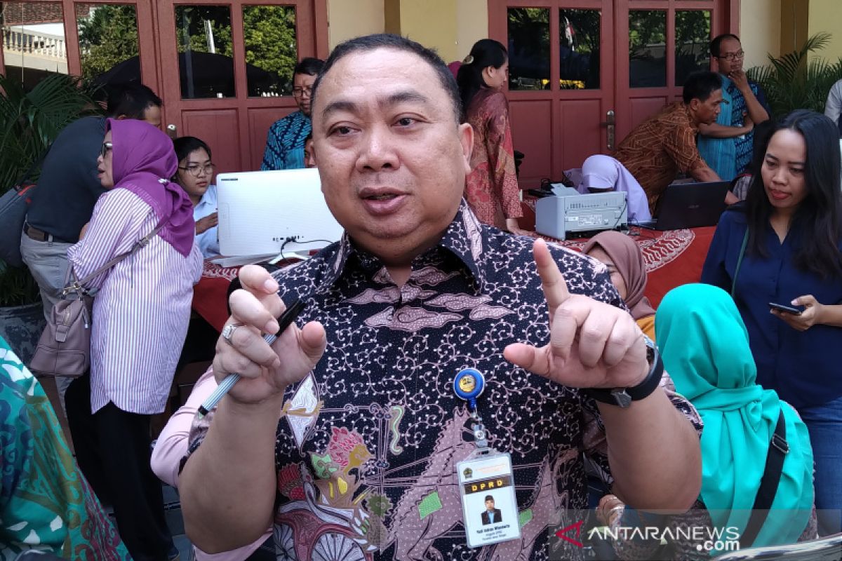 Legislator minta Disdikbud Jateng cek bangunan sekolah