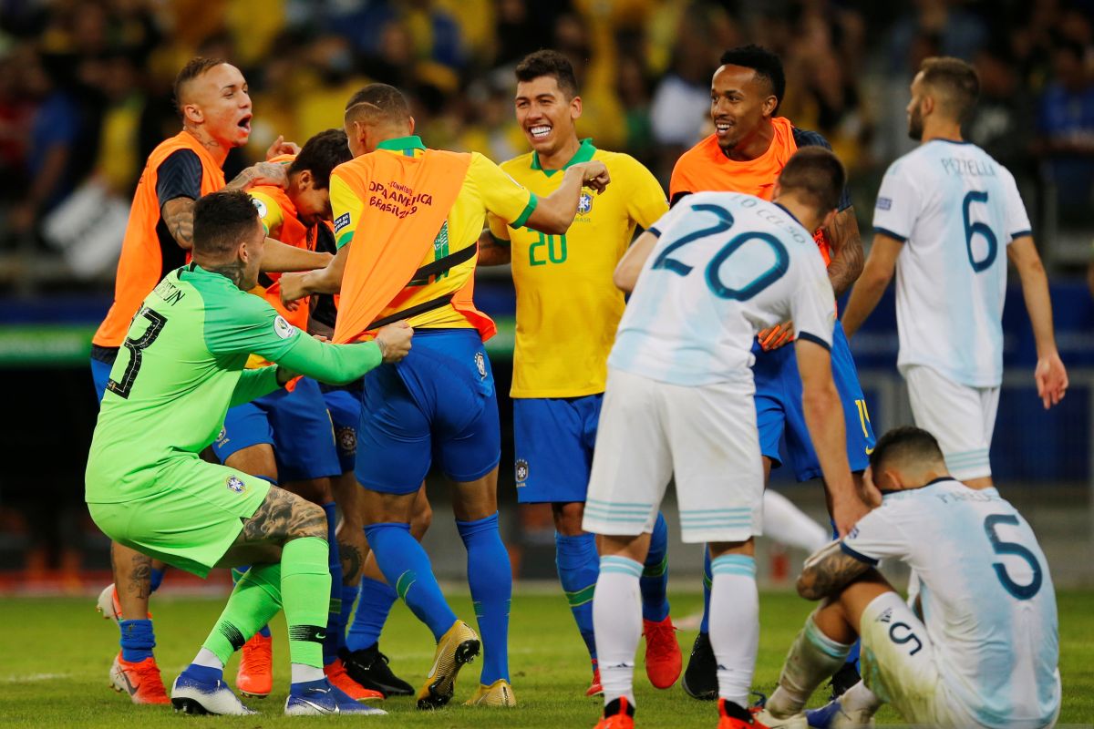 Brazil singkirkan Argentina di semi final Copa America