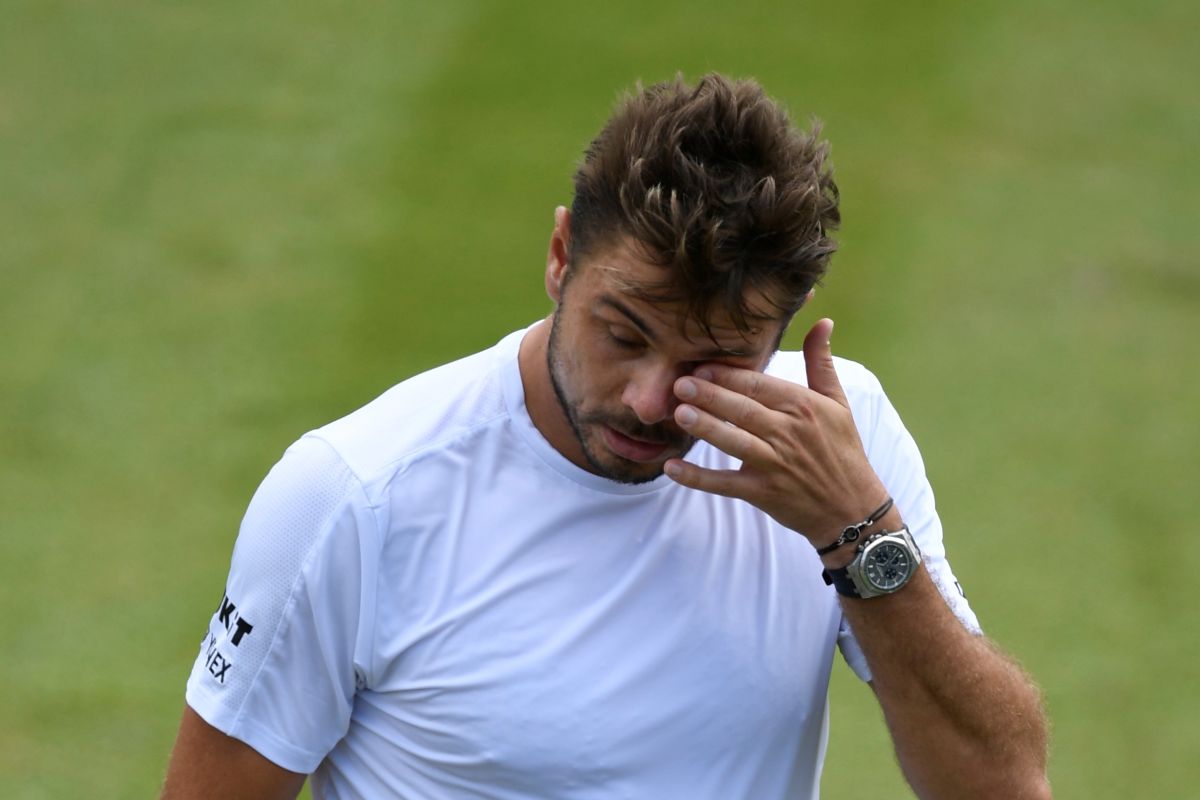 Stan Wawrinka kalah dari petenis jangkung di Wimbledon