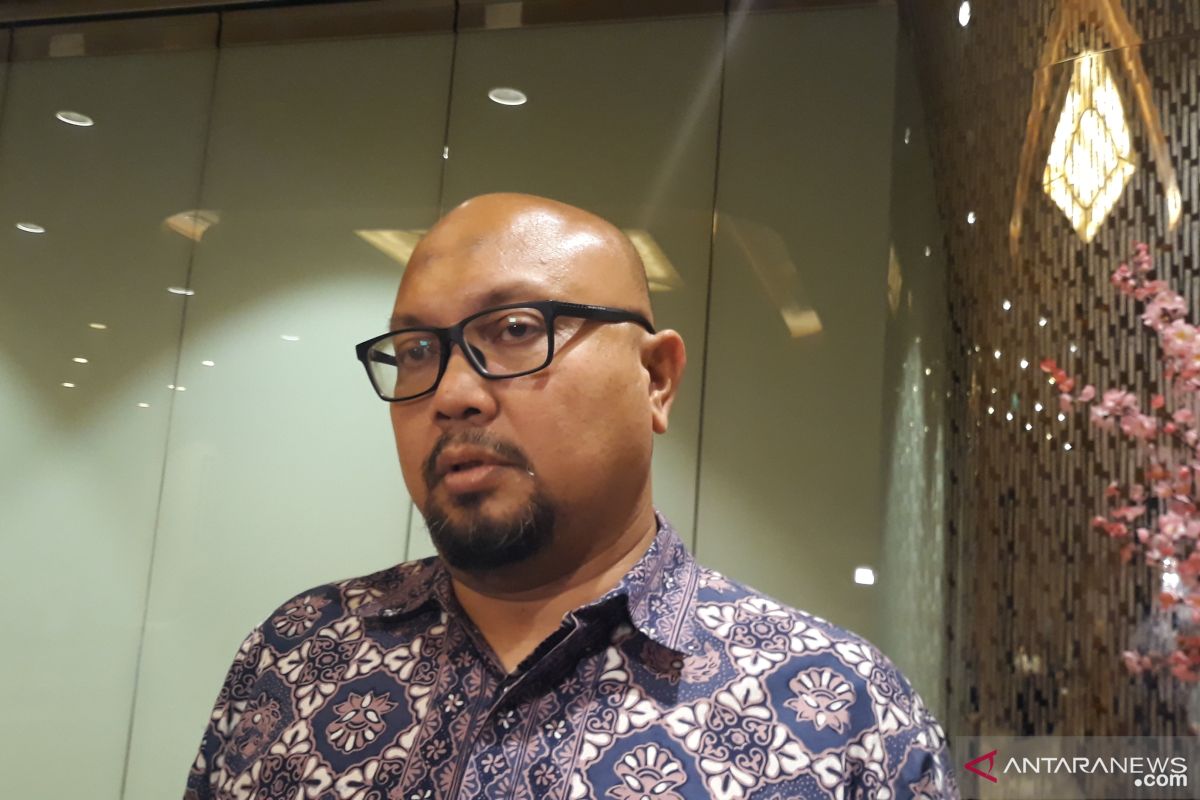 Komisioner KPU Ilham Saputra hormati putusan DKPP yang mencopot jabatannya