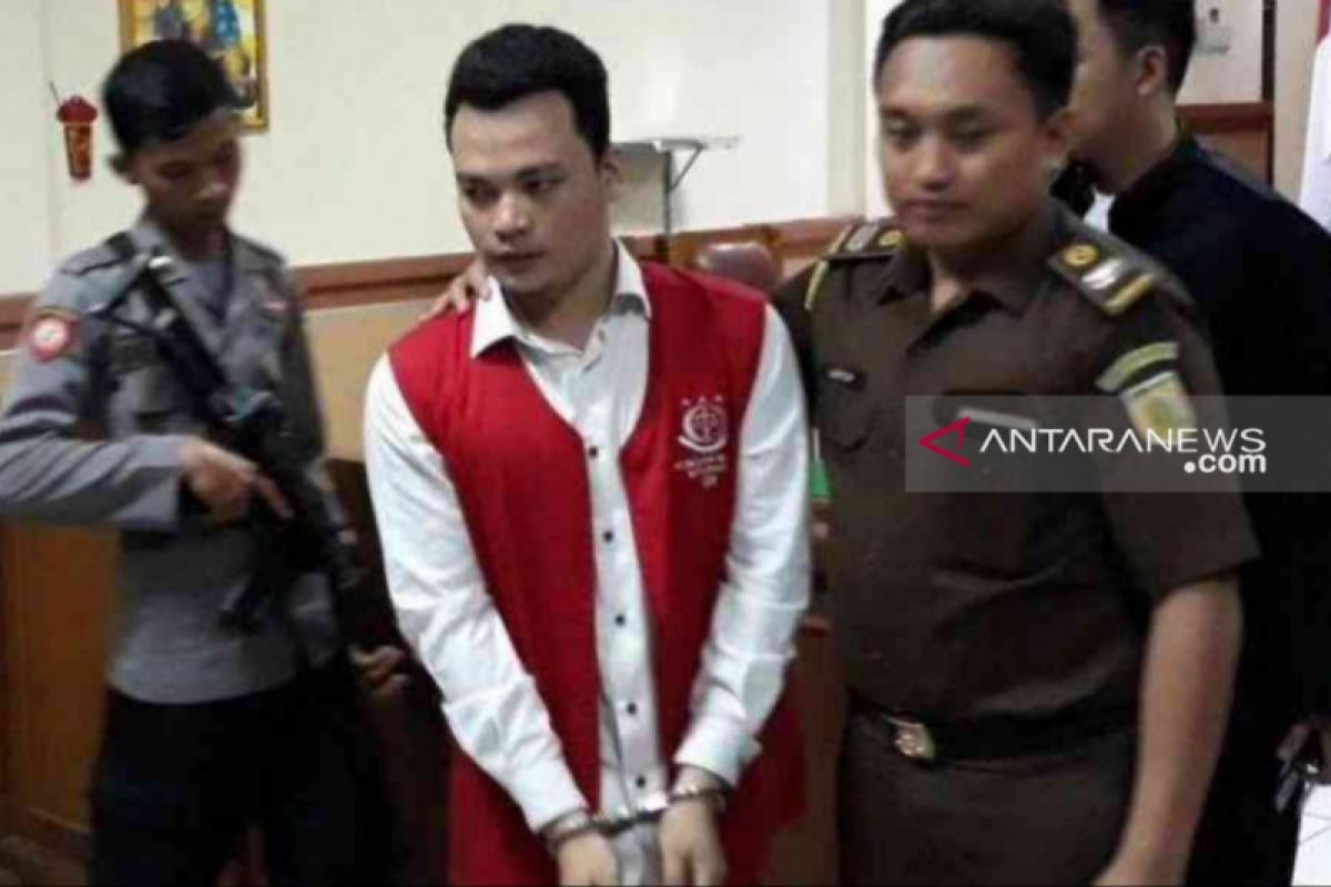 Pembunuh satu keluarga di Bekasi ajukan pledoi, Jaksa menolak