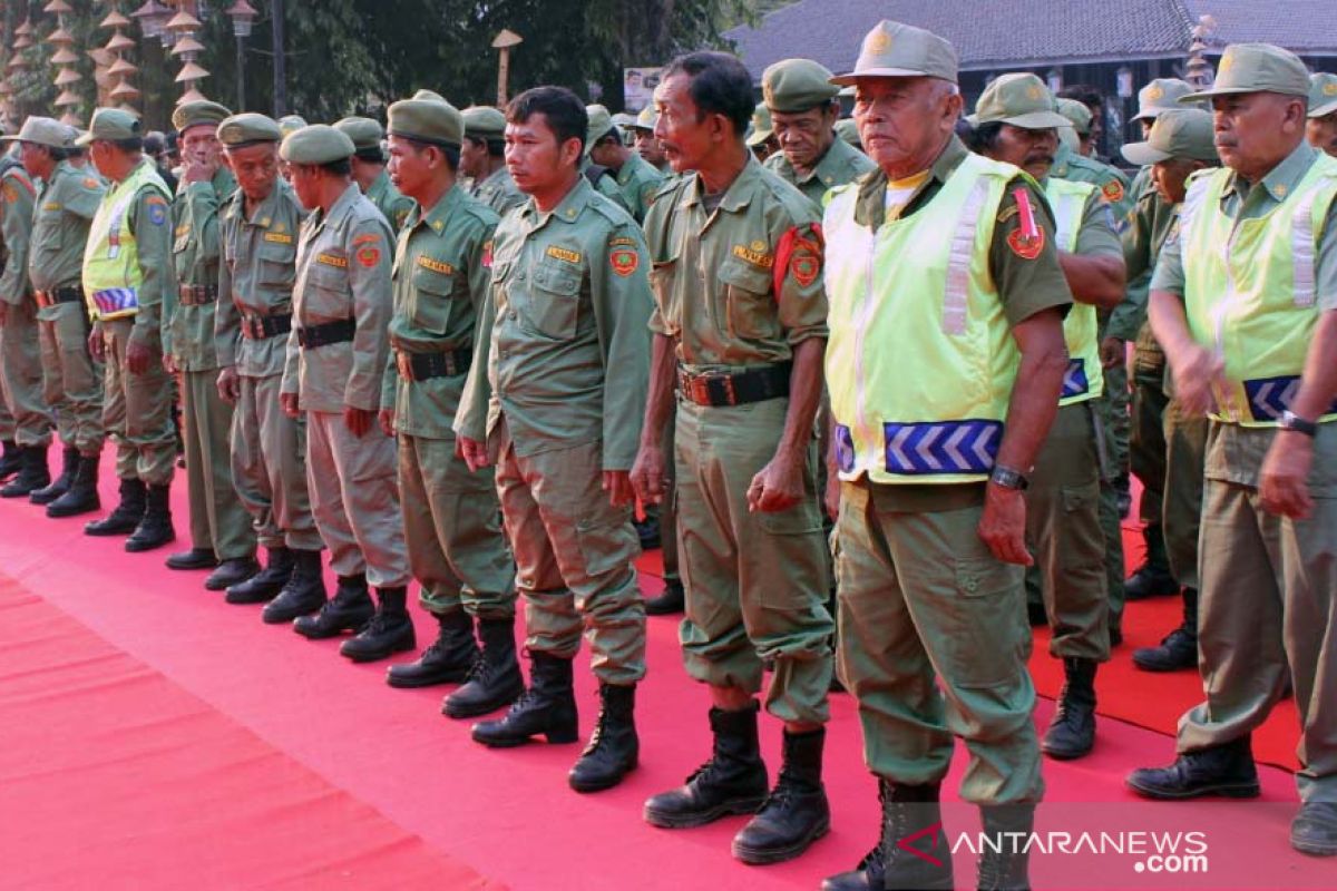 Hansip di Purwakarta bakal jadi pasukan khusus jaga keamanan lingkungan