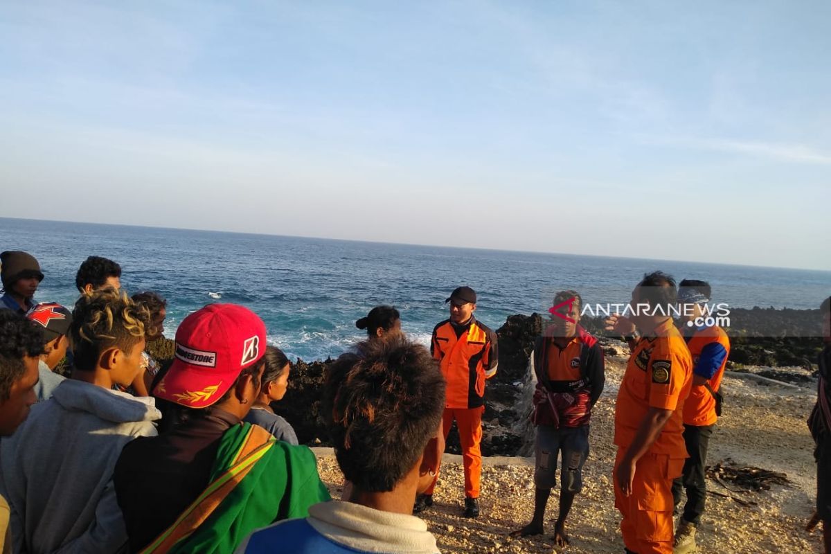 Pencarian korban kecelakaan perahu di Sumba Barat Daya dihentikan