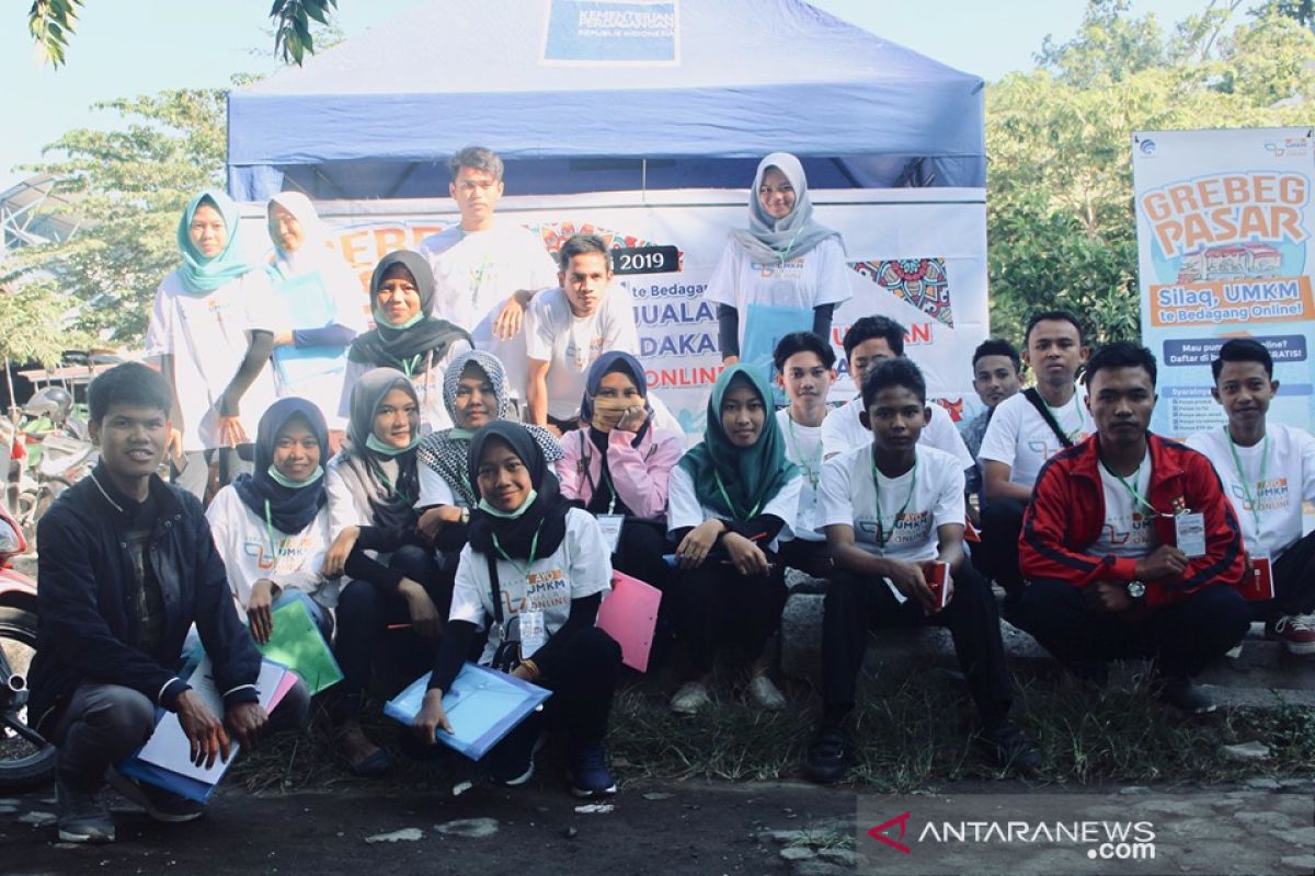 2000 UMKM dan pedagang pasar tradisional Lombok "go online"