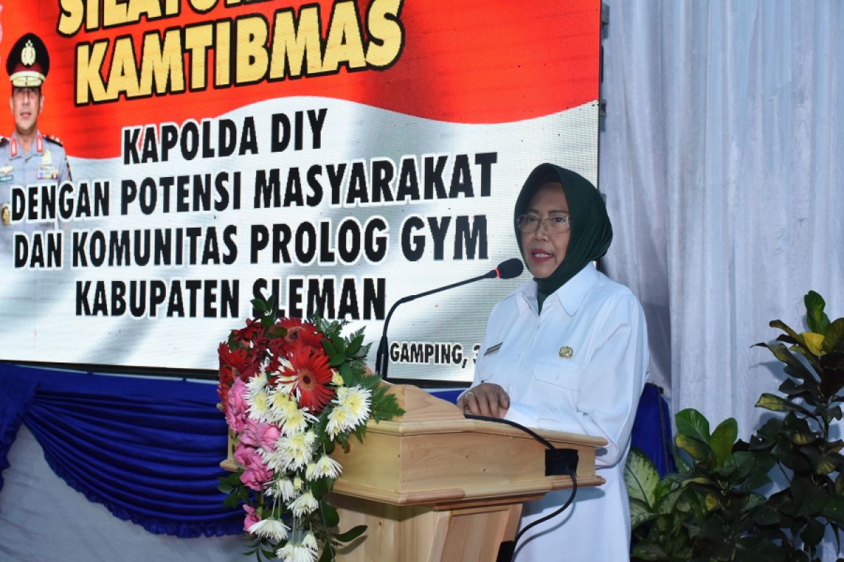 Wabup Sleman dan Kapolda DIY meninjau komunitas pemberdayaan Prolog GYM