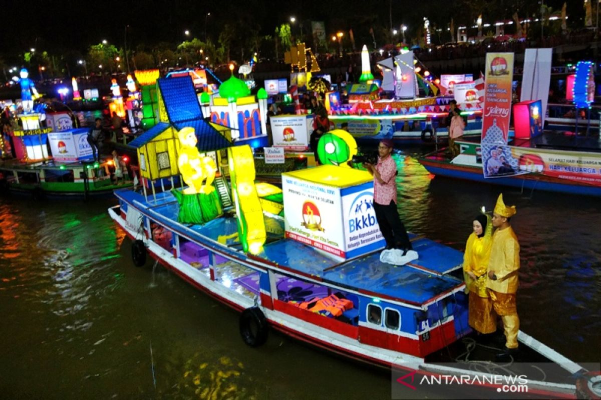 Festival Jukung Hias 34 provinsi tampil di Sungai Martapura