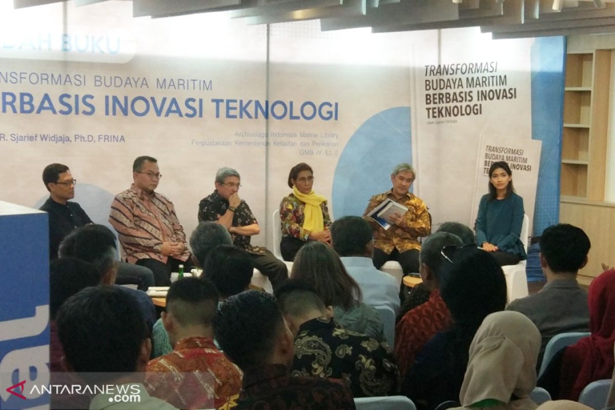 Susi Pudjiastuti mengaku bekerja maksimal selama menjadi Menteri Kelautan