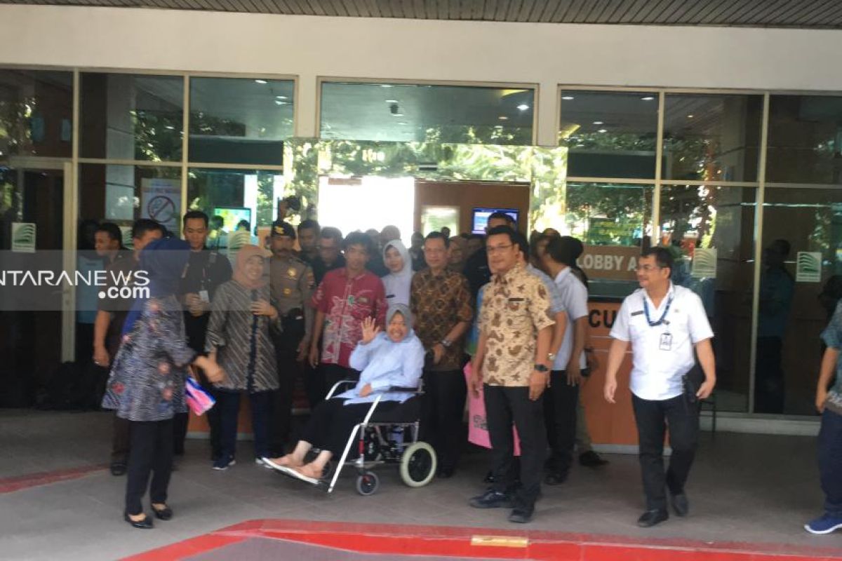 Rismaharini pulang dari RSUD Soetomo