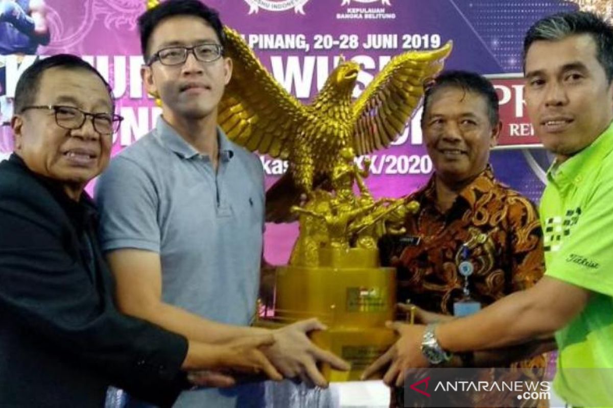 Kontingen Wushu Jawa Timur berhasil meraih piala bergilir Presiden RI 2019