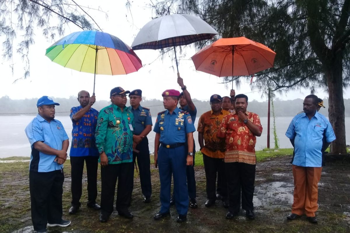 Komandan Lantamal XIV tunjau lokasi Pos di Sorong Selatan