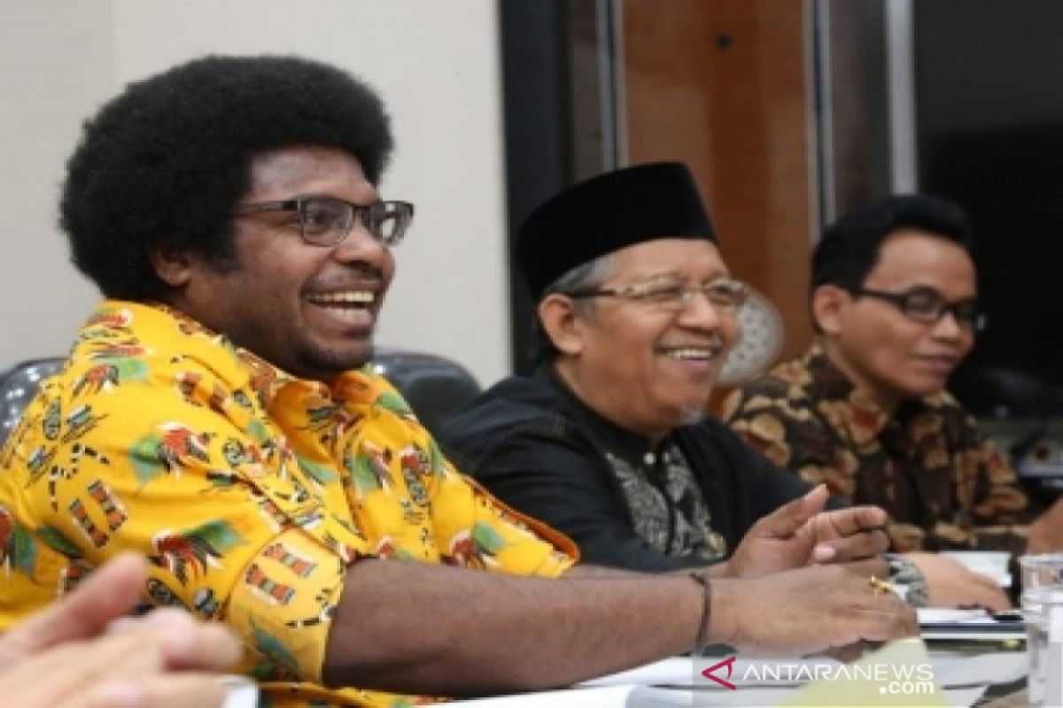 Anggota DPD  asal Papua Barat diusulkan jadi calon menteri