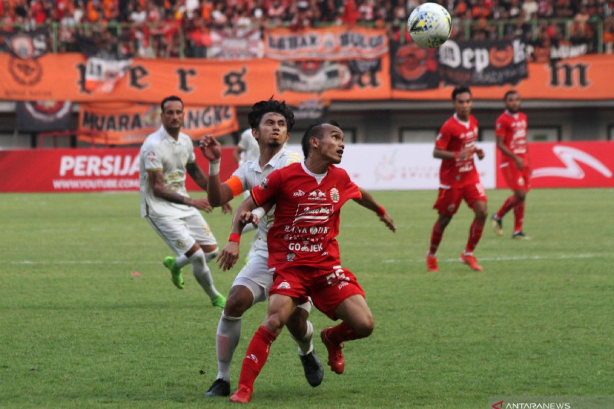 Pelatih Persija memuji penampilan Shahar Ginanjar