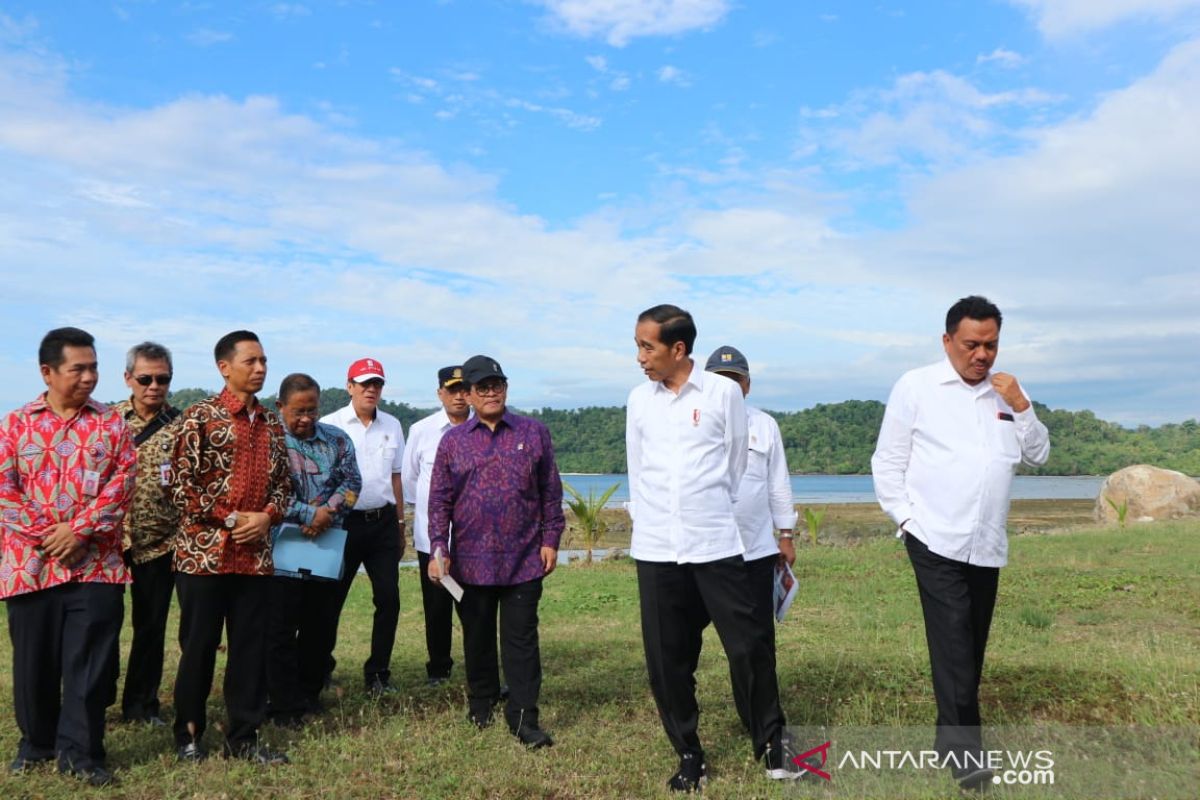 Jokowi addresses obstacle facing Likupang economic zone development