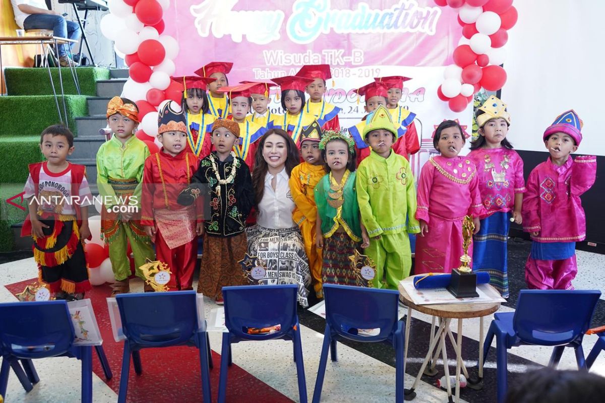 Rucita Permatasari galakkan pendirian sekolah PAUD-TK gratis di Surabaya
