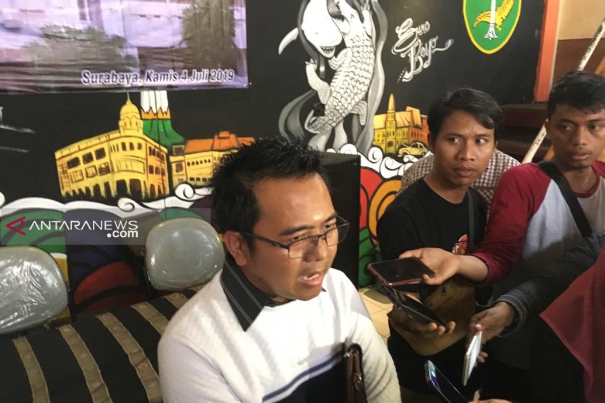 Cawali Surabaya M. Sholeh targetkan pengumpulan 135.000 KTP