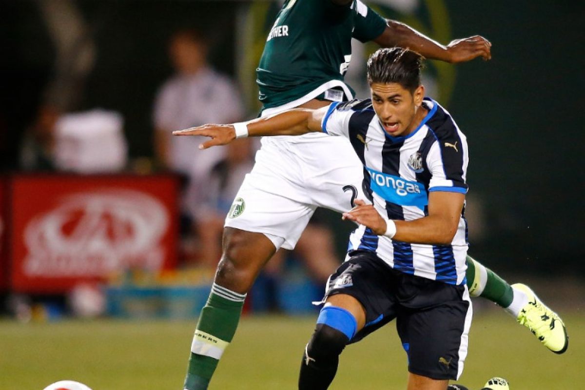 Leicester rekrut Ayoze Perez dari Newcastle