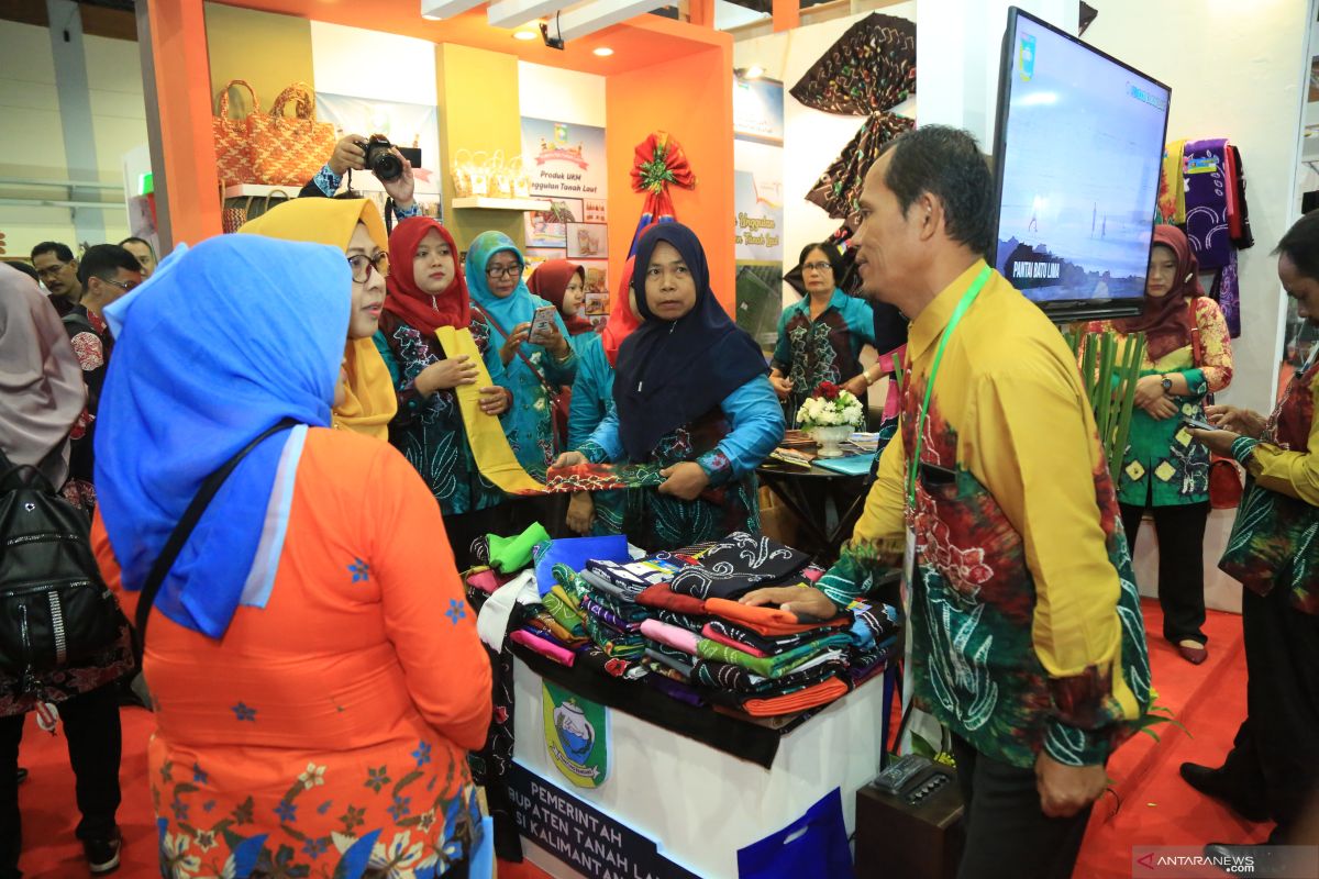 Bupati promosikan potensi daerah  di Apkasi Otonomi Expo